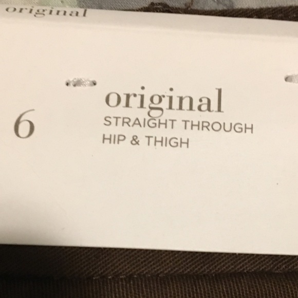 NWT! Ann Taylor Loft Original brown shorts Size 6 - Picture 5 of 5